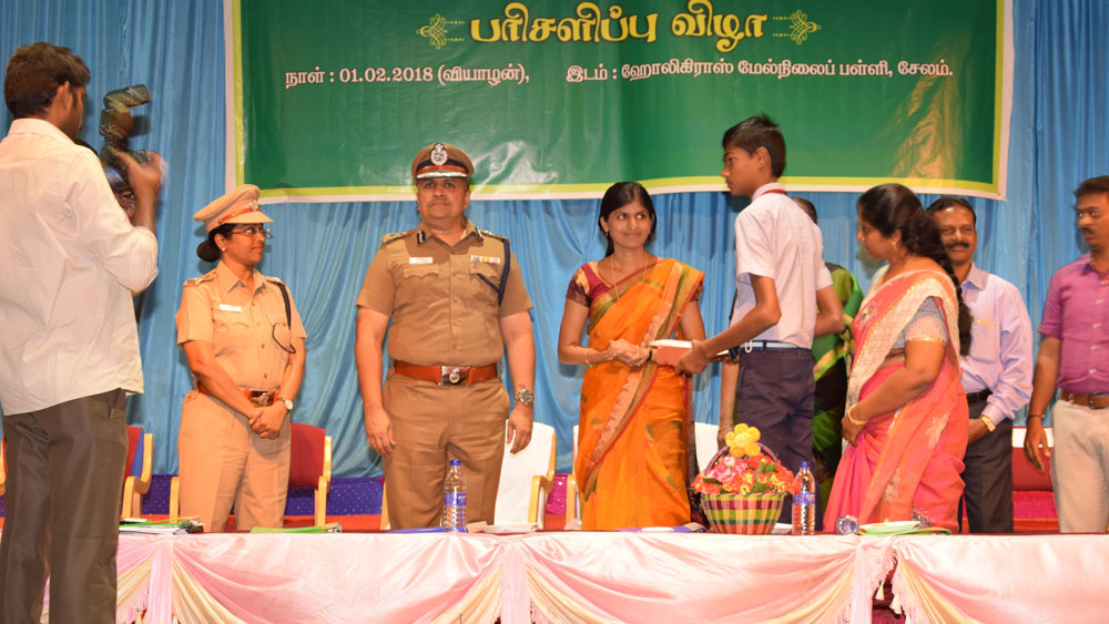 academics-card-image